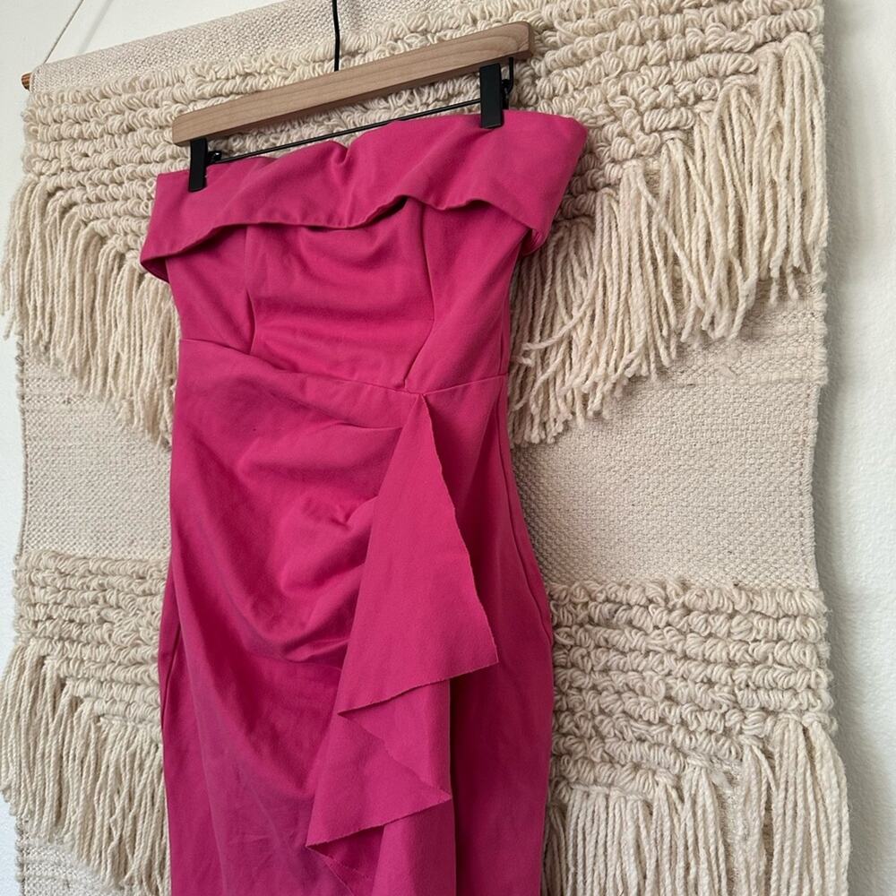 Elliatt Across Gown - Picture 2 of 14